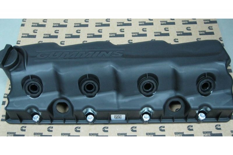 Крышка клапанная в сборе (ISF3.8) Euro 3 FOTON