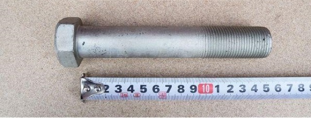 болт м27*150*2-6д крепления балансира